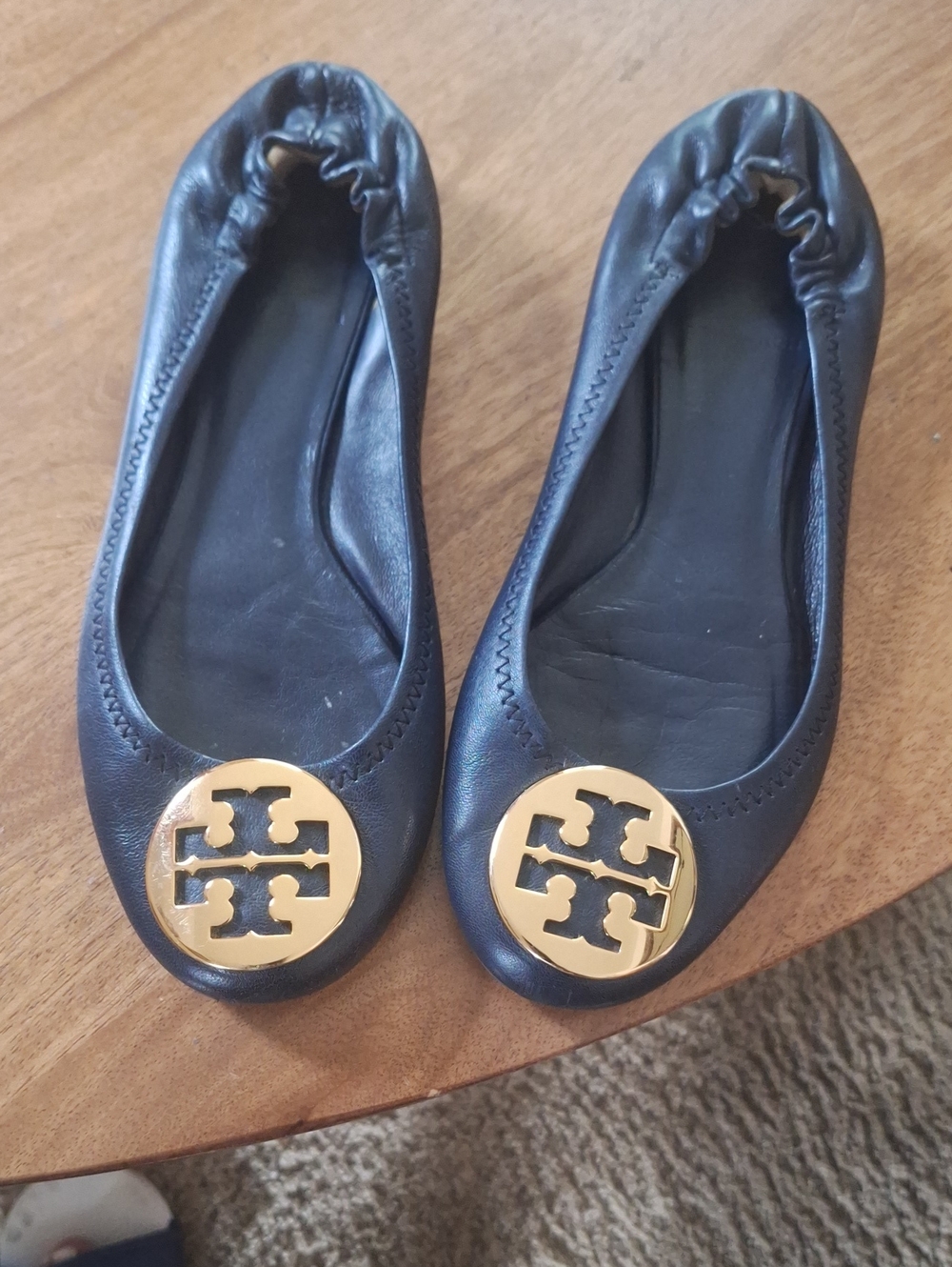 Tory  Burch Reva  Navy Flat Size 6